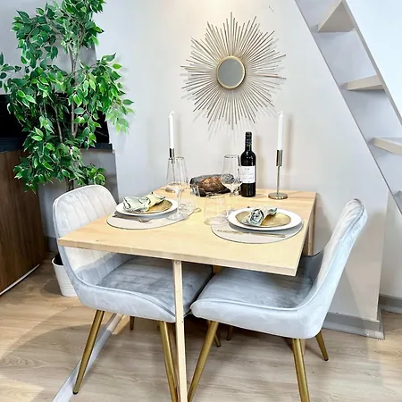 Stylish Duplex In Front Of Buttes-chaumont Appartamento *