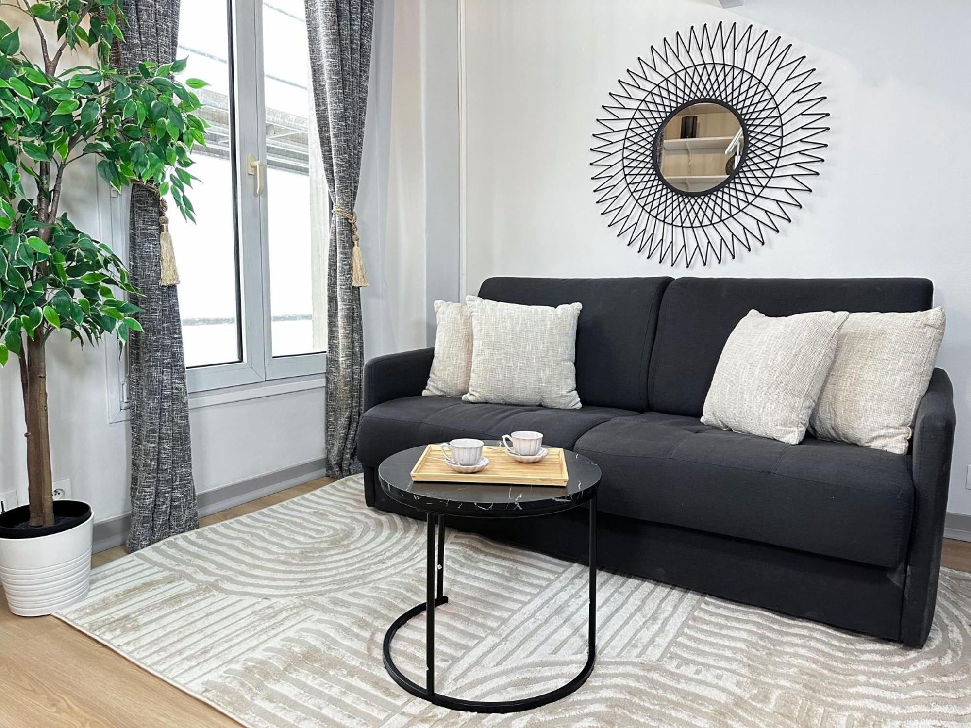 Stylish Duplex In Front Of Buttes-chaumont Appartamento Parigi